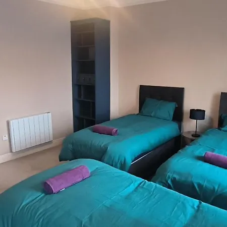 Main Street Apartment *