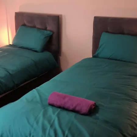 Main Street Apartment *