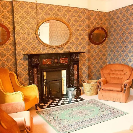 Main Street - 20 Steps To Bars,food,clubs Апартаменты *