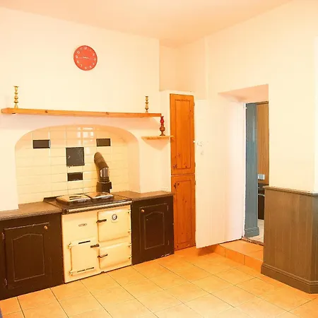 Main Street - 20 Steps To Bars,food,clubs Апартаменты