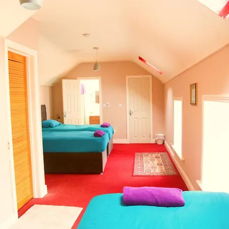 Main Street - 20 Steps To Bars,food,clubs Апартаменты