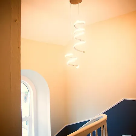 Апартаменты Main Street - 20 Steps To Bars,food,clubs Carrick-on-Shannon