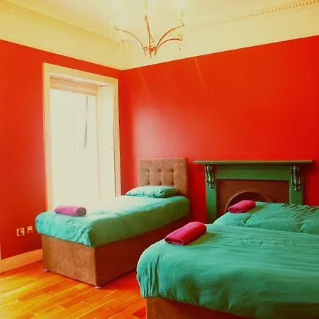 Main Street - 20 Steps To Bars,food,clubs Апартаменты *